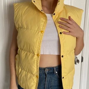 VINTAGE YELLOW VEST
